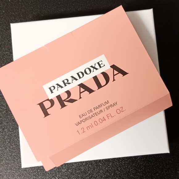 Prada Ornament Set (NEW) - Picture 9 of 10